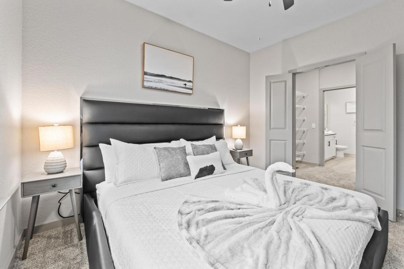 Tropicana Field 1 Bed In Downtown St Pete With Free Parking سانت بطرسبرج المظهر الخارجي الصورة