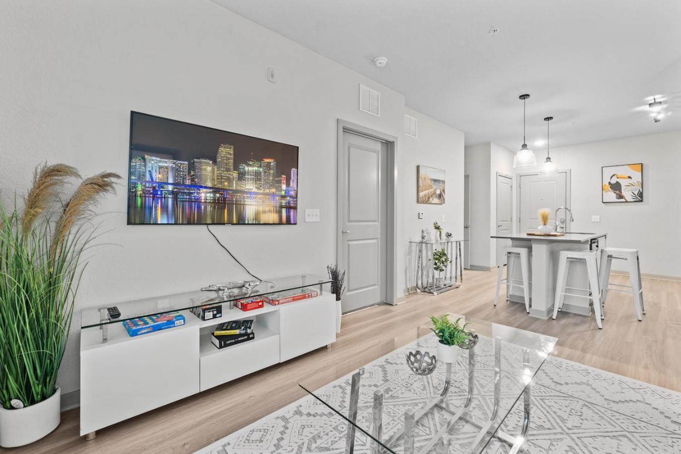 Tropicana Field 1 Bed In Downtown St Pete With Free Parking سانت بطرسبرج المظهر الخارجي الصورة