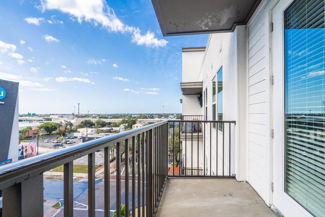 Tropicana Field 1 Bed In Downtown St Pete With Free Parking سانت بطرسبرج المظهر الخارجي الصورة
