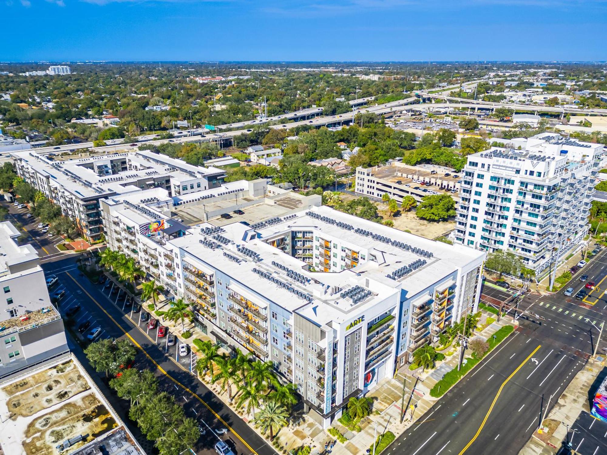 Tropicana Field 1 Bed In Downtown St Pete With Free Parking سانت بطرسبرج المظهر الخارجي الصورة